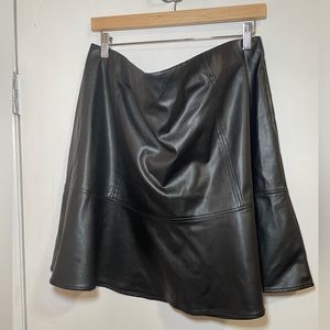 🖤Ava & Viv Vegan Leather Skirt🖤